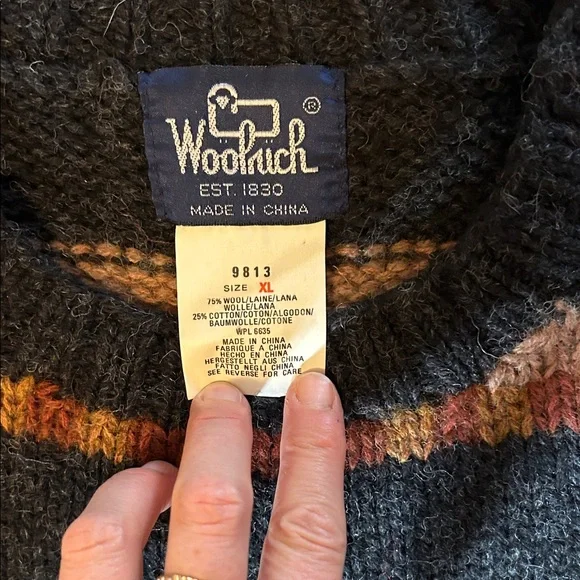 Woolrich Men's Charcoal and Red Patterned Crewneck Sweater - Picture 3 of 4